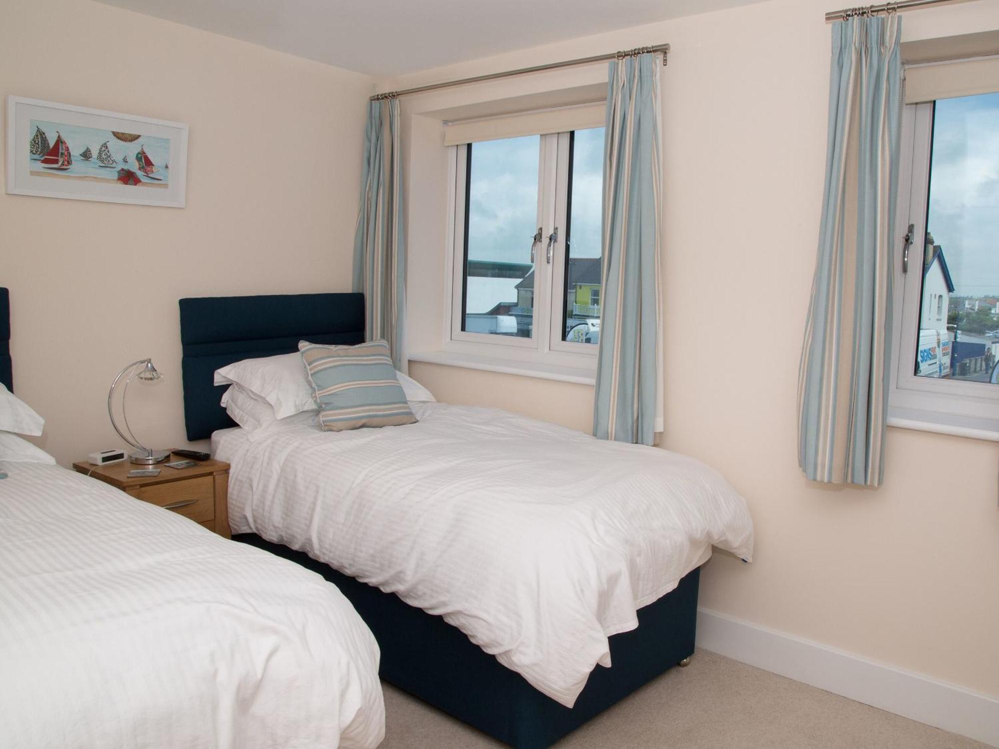 Apartment 5 Latitude 51 Westward Ho! Exterior photo